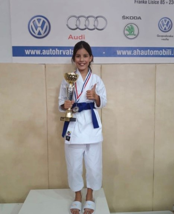 Karataši šibenskog Osvita vratili se iz Zadra s medaljama