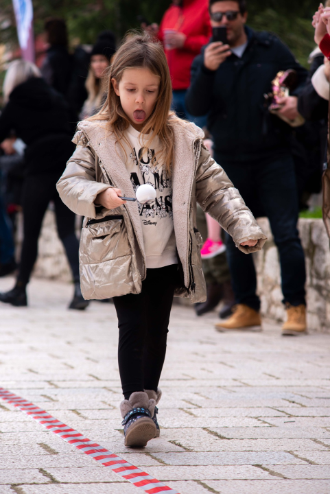 Održana prva Outdoor Adventurica: Mališani se natjecali kroz igru i zabavu