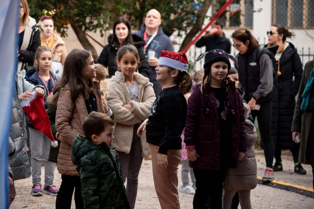 Održana prva Outdoor Adventurica: Mališani se natjecali kroz igru i zabavu
