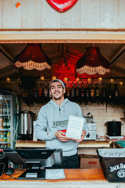 Adventura Šibenik pretvara u street food meku, probajte bao bun s buncekom, tradicionalni pispalj punjen jotom i gulaš od divljači!