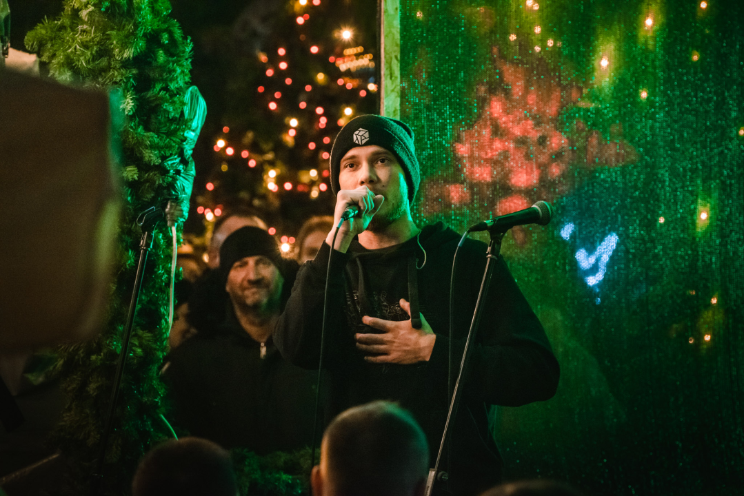 Matija Cvek oduševio šibensku publiku, provjerite koji vas još koncerti očekuju na Božićnom Šušuru!