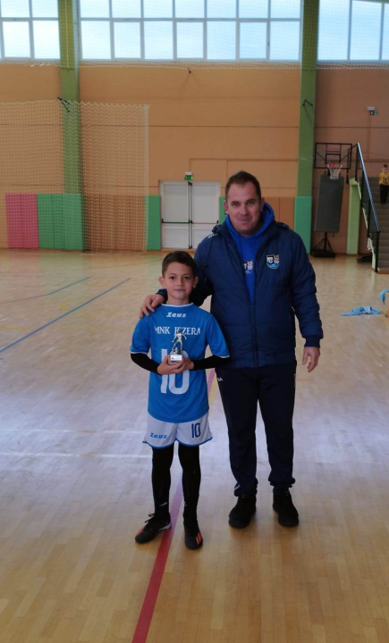 MNK Jezera slavio na futsal turniru do 11 godina