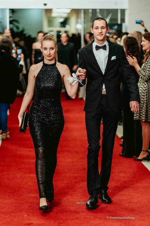 Gimnazijalci zasjali u večeri koju će pamtiti do kraja života! (2.dio)