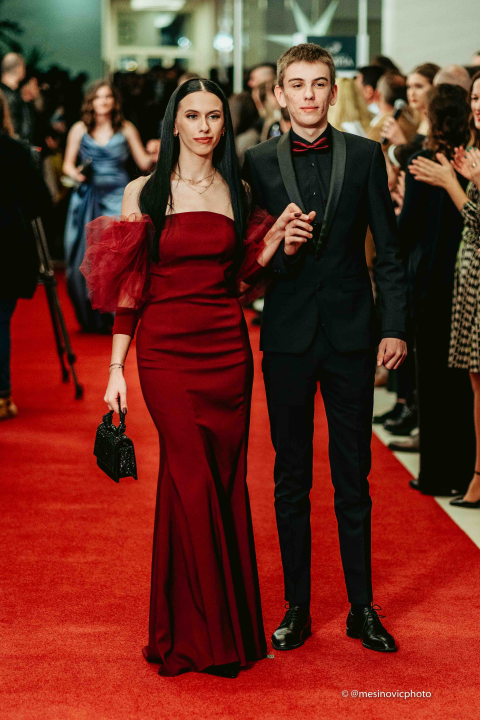 Gimnazijalci zasjali u večeri koju će pamtiti do kraja života! (1.dio)