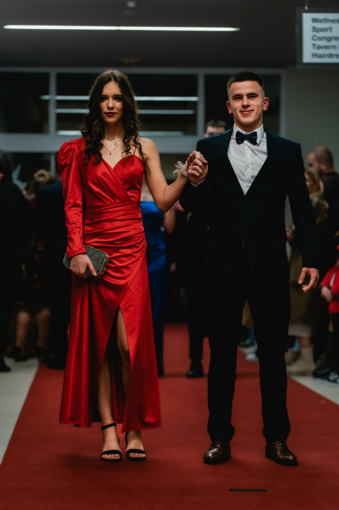 Pogledajte glamurozna izdanja maturanata Medicinske škole (2. dio)