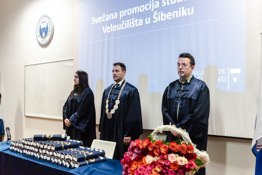 Svečana promocija studenata VUŠ-a: 'Vi ste budućnost naše zemlje i ona će biti onakva kakvom je vi oblikujete'