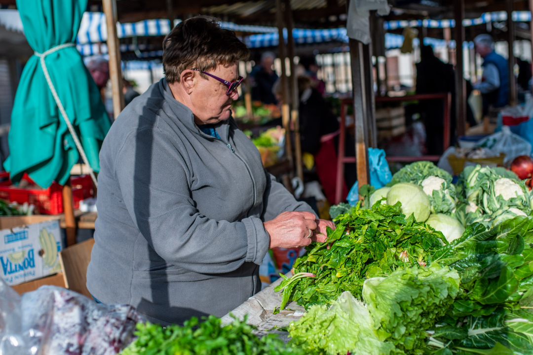 Jutros se na šibenskoj pijaci jasno vidjelo da je petak: Peškarija puna, na zelenom dijelu pustoš 