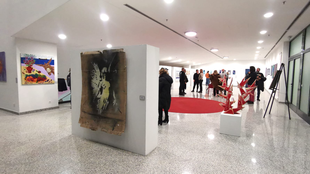 Promocija šibenske umjetnosti u slavonskoj metropoli: U Osijeku otvorena izložba članova Grupe 9!