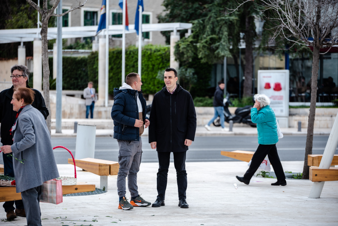 U povodu Međunarodnog dana žena na Poljani prava zabava za Šibenčanke 