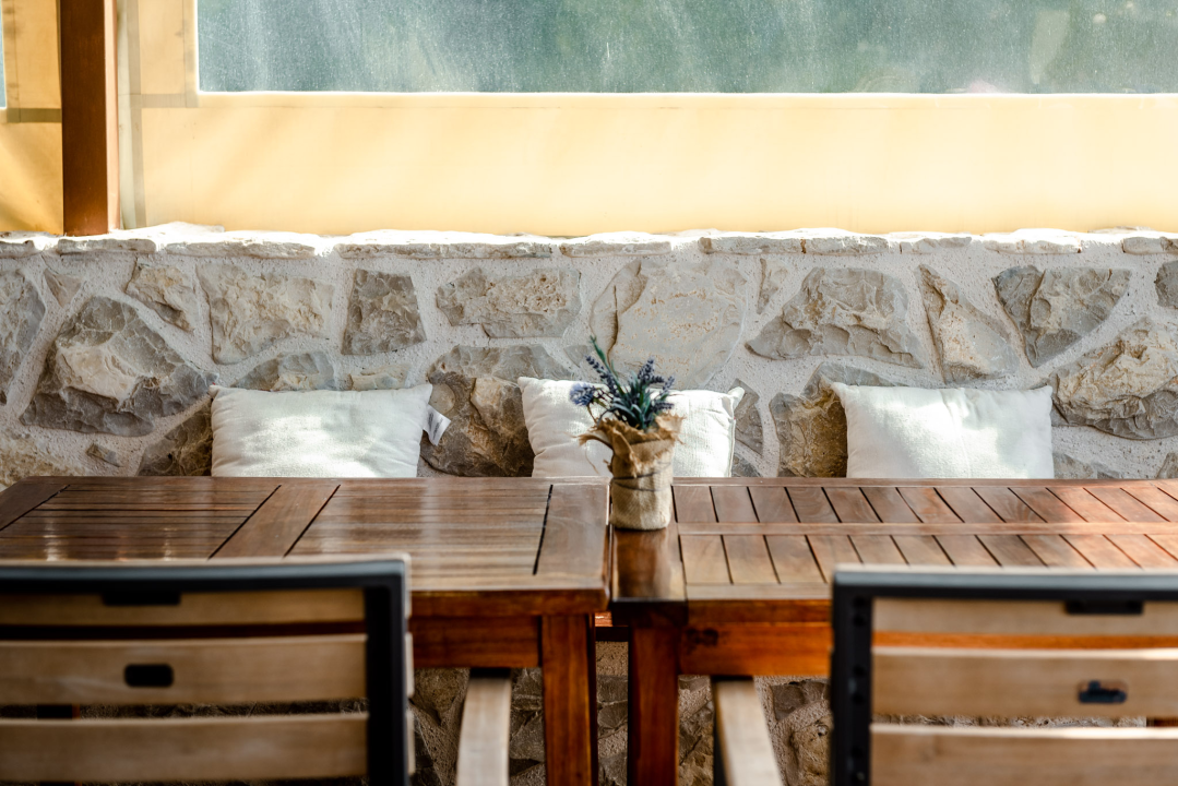 Posjetite novootvorenu pečenjaru Kod Bačića u Njivicama!