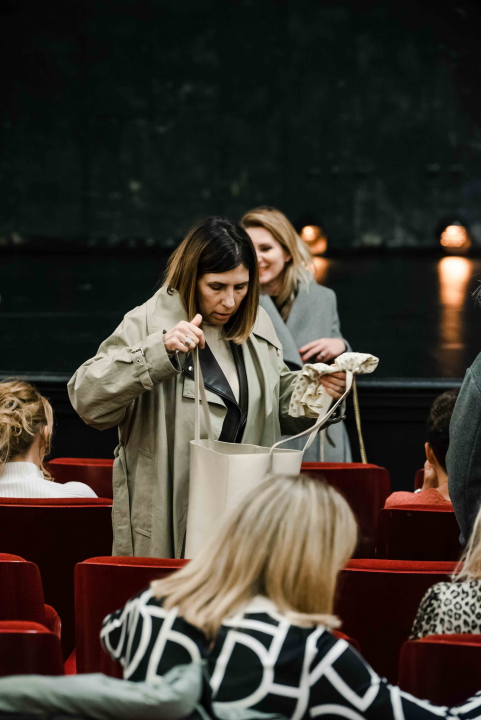 Tarik Filipović i Daria Lorenci napunili i oduševili šibensko kazalište