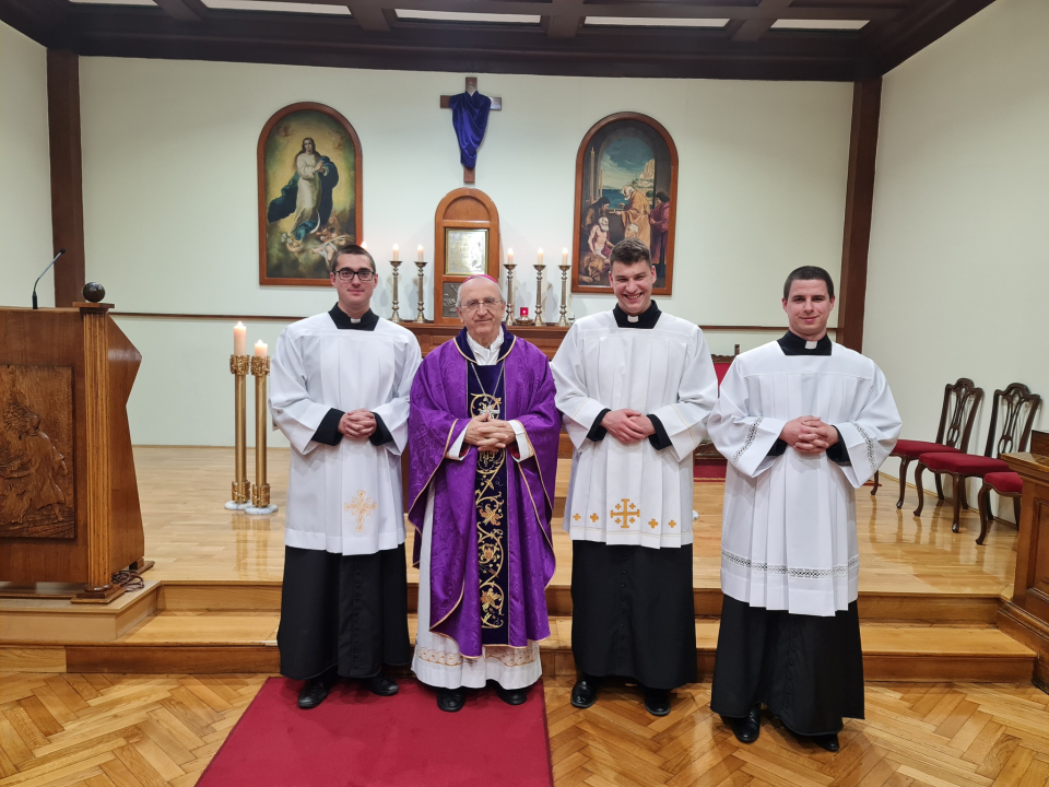 Bogoslov Robert Maretić primio kandidaturu za đakonat i prezbiterat