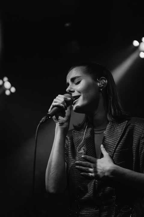 Nika Turković do vrha napunila Azimut na svom prvom nastupu u Šibeniku