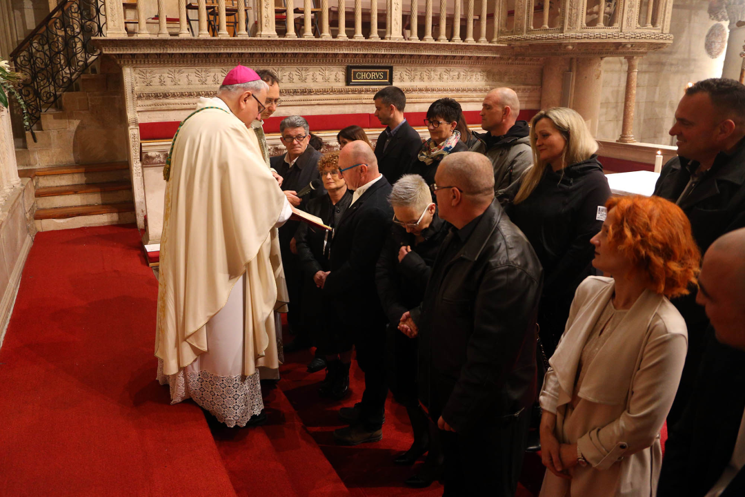 U šibenskoj katedrali proslavljen Uskrs