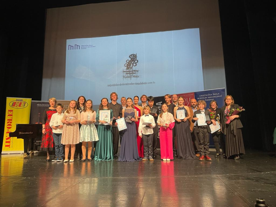 Mladi šibenski glazbenici uspješni na međunarodnom gudačkom natjecanju