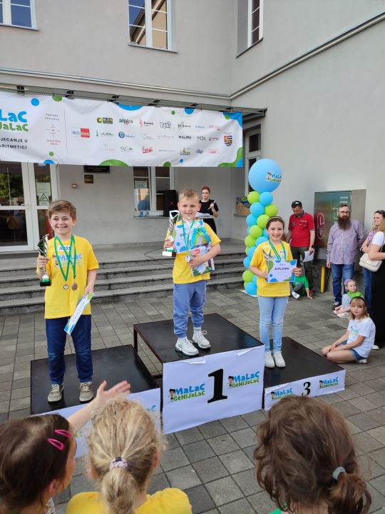Malci Genijalci još jednom oduševili u mentalnoj aritmetici - u Šibenik stiže 5 medalja!