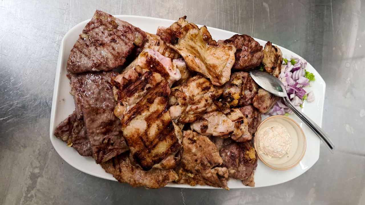 U restoranu Eden isprobajte leskovački roštilj i napuljsku pizzu! 