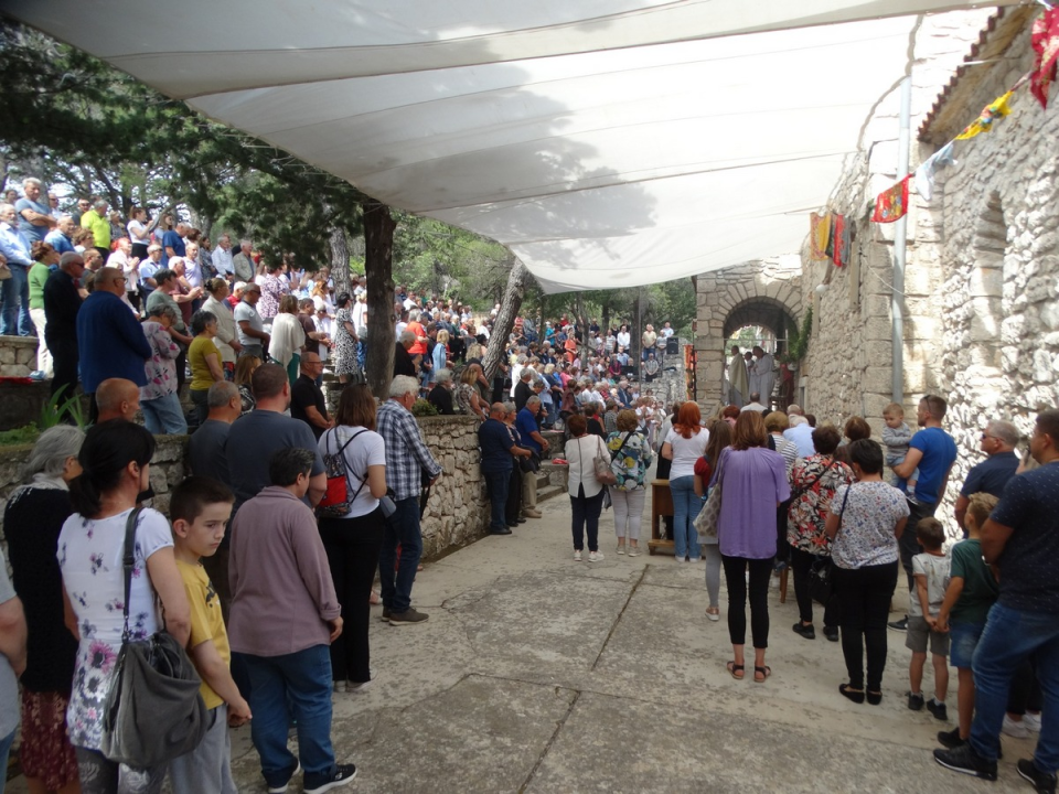 U Tisnom proslavljen blagdan Gospe od Karavaja