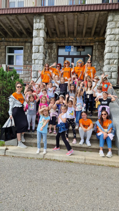 Najmlađi šibenski pjevači 'Cvrčci' nastupili na smotri dječjih zborova u Ravnoj Gori