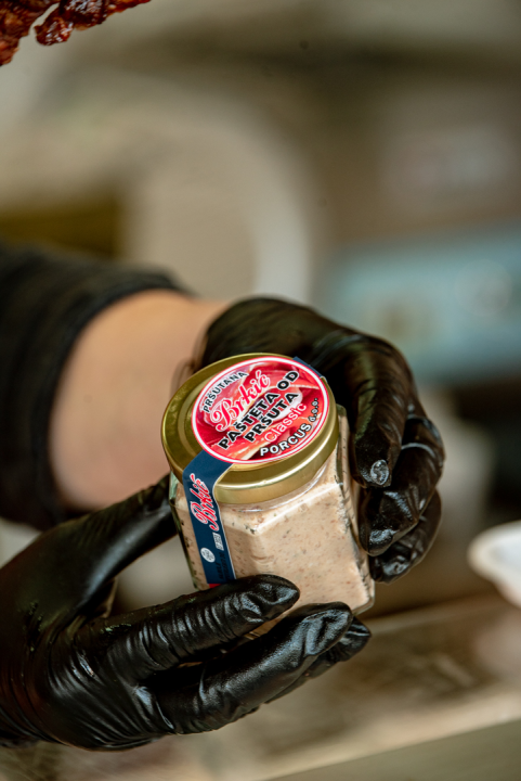 Delikatese Petrović sa šibenske pijace proširile svoju ponudu: Traže i vozača na neodređeno vrijeme