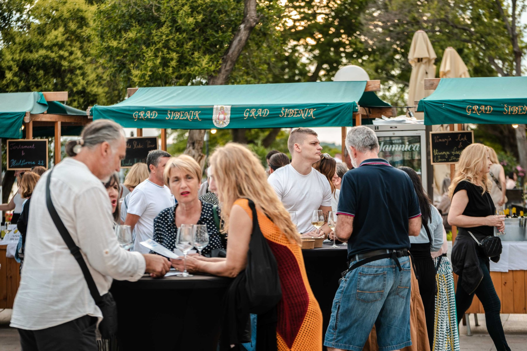 Gastro uživanje: Šibenčane je i ove godine oduševila kombinacija debita i pidoća na sto načina 
