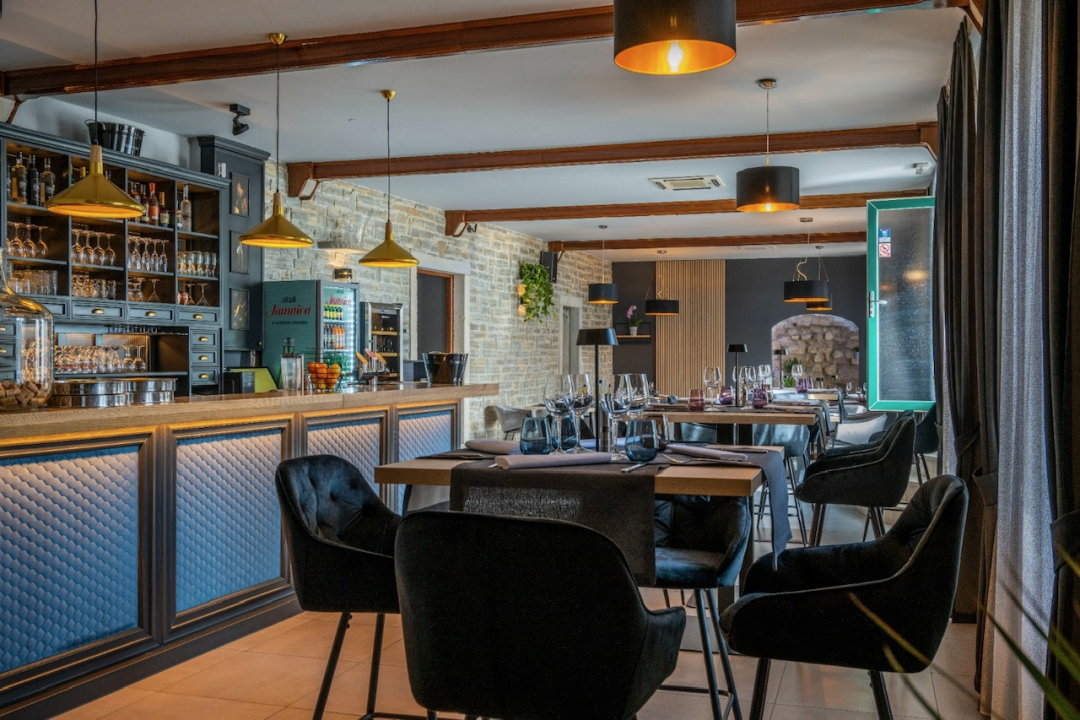 Uživajte u ljetnoj terasi Le Jardina uz vrhunsku hranu i najljepši pogled! 