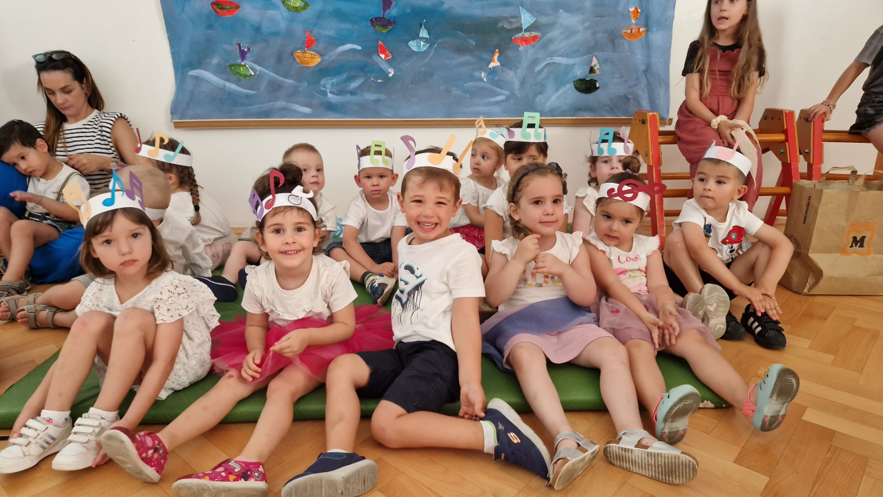 Djeca DV Šibenska maslina oduševili priredbom za roditelje i obilježili Svjetski dan glazbe 