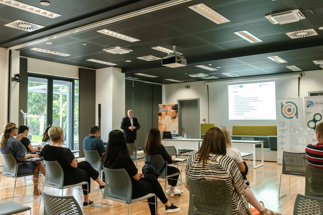 Održana edukativna radionica 'Zelena, održiva, digitalna i otporna transformacija turizma' 