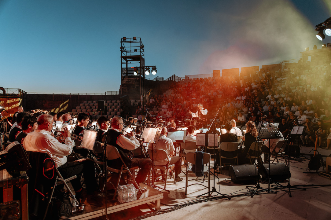 Od Cohena do Lady Gage: Glazbari na sv.Mihovilu proslavili 175 godina od osnutka