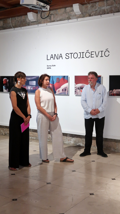 U Muzeju grada Šibenika otvorena 53. izložba 'More ljudi obala'