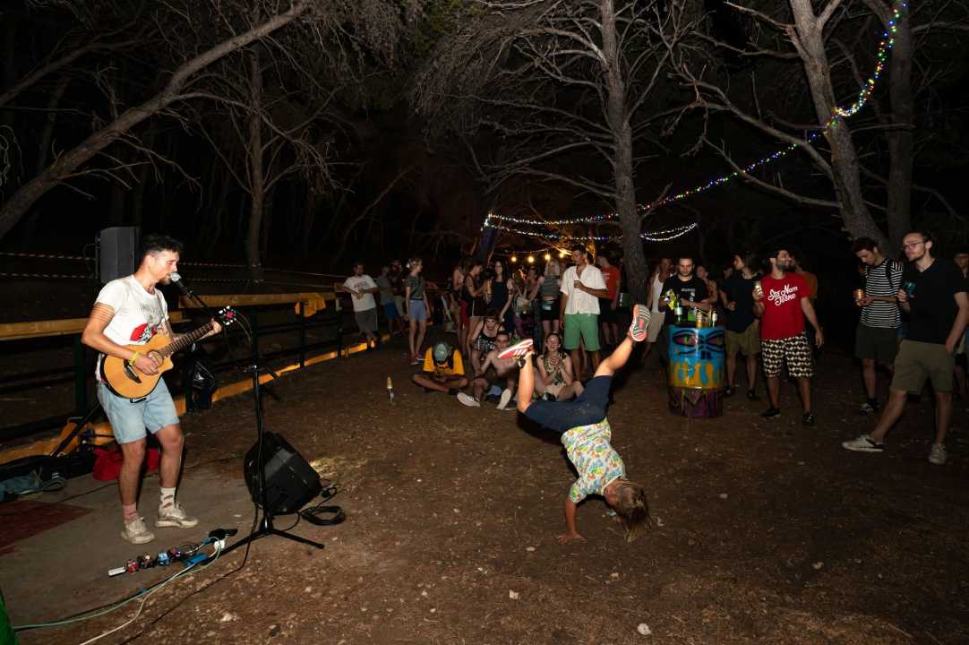 Zbog ove fotogalerije pokajat ćete se što niste otišli na Zlarin Street Music Festival!