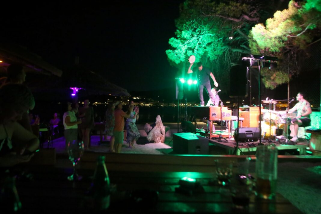 Wressingov 'organ-heavy soul &amp; funk' još jednom zapalio Loca Villu