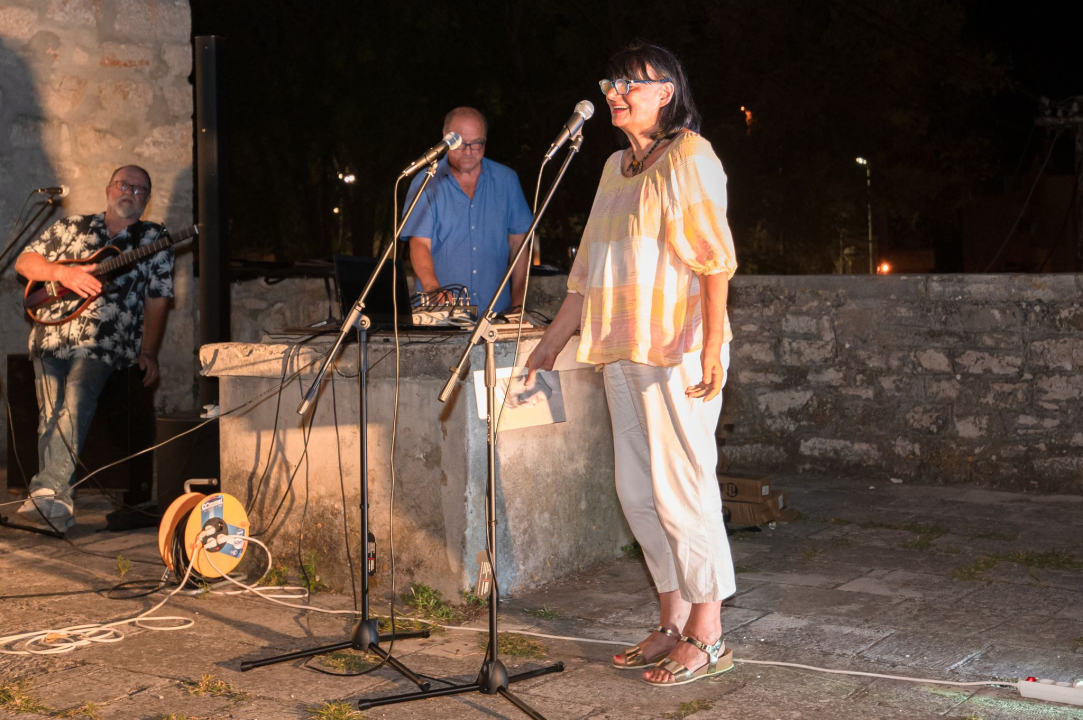 Zlarinjani se tradicionalno prisjetili svog pjesnika i književnika Mladena Bjažića