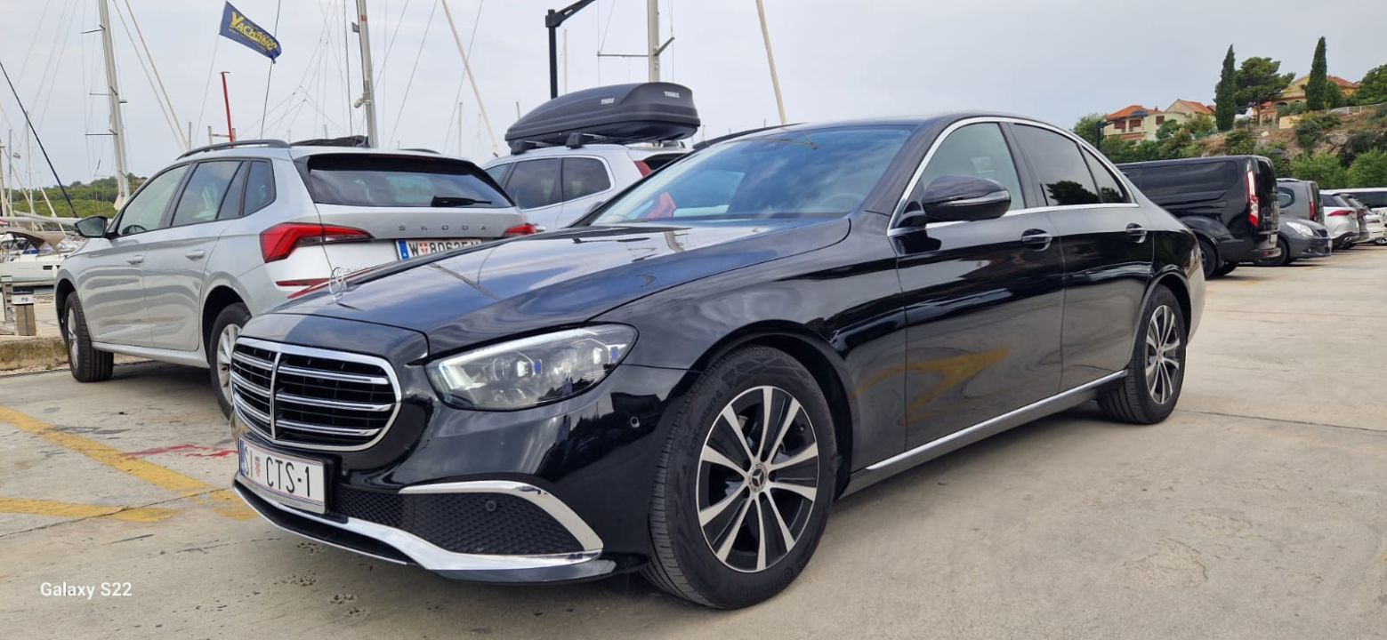 Taxi Šibenik najbolji je izbor za pouzdan i udoban prijevoz! 