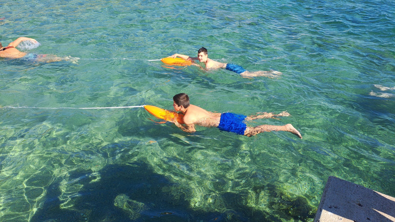 U Vodicama završen tečaj za junior spasioce za učenike sedmih i osmih razreda