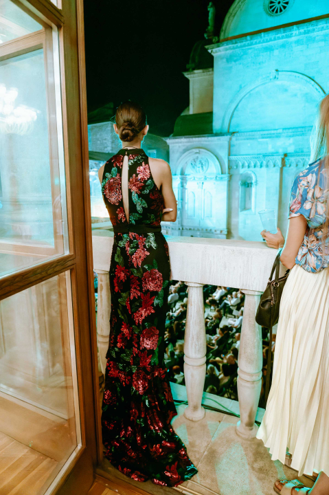 U Vijećnici uvijek zanimljivo: 'Osnovale smo klapu Oronule hostese, prijaviti ćemo se dogodine’