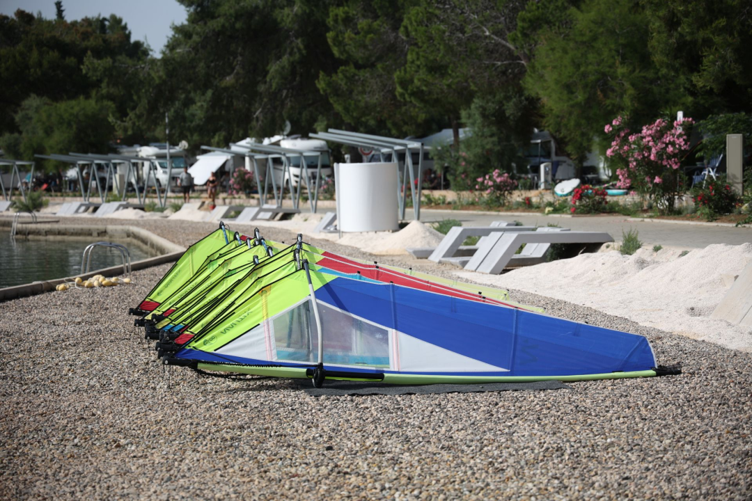 Ove djevojke i mladići budućnost su hrvatskog nautičkog turizma
