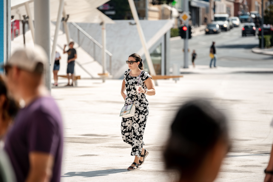 Kraljice modnog đira pokazale što nositi u toplom rujnu! 