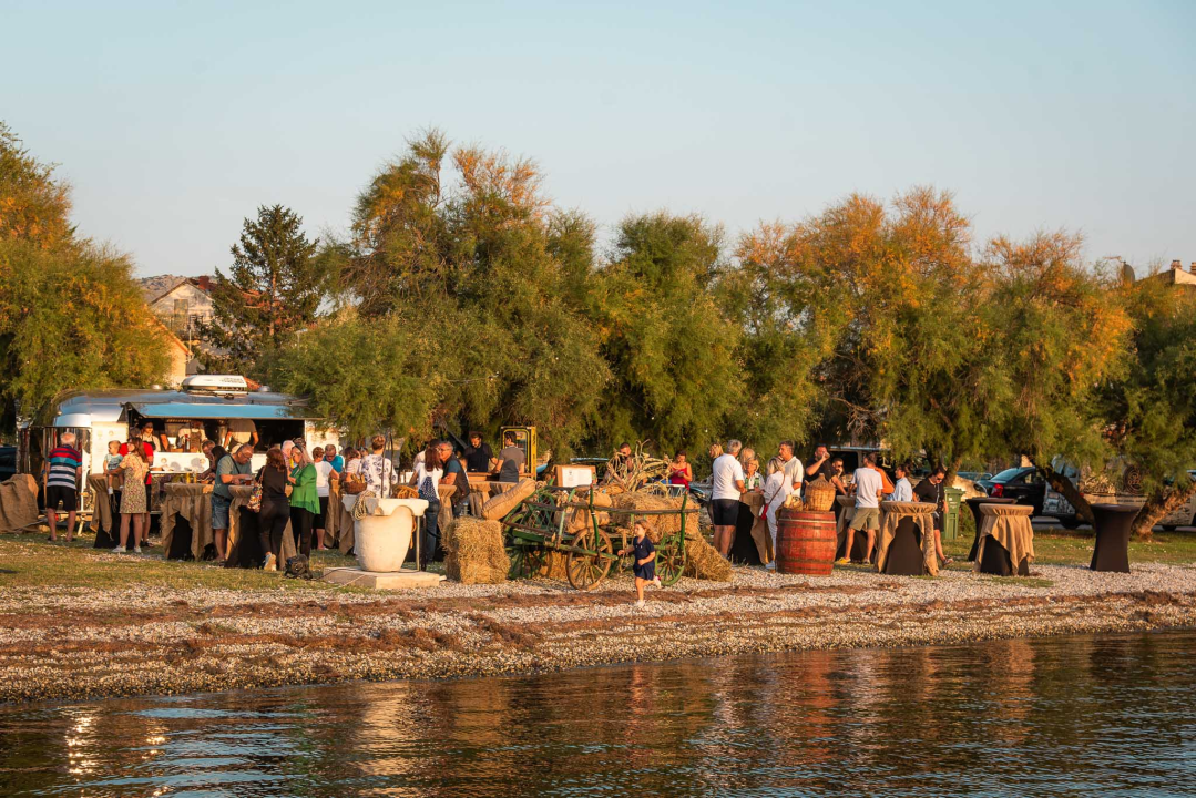 Diljem županije uživali u vrhunskim delicijama zahvaljujući novom gastro projektu 'Taste like... Bilice, Skradin, Drniš'