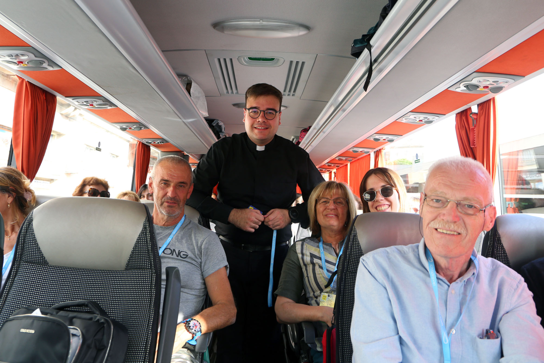 Vjernici Šibenske biskupije krenuli na hodočašće u Italiju