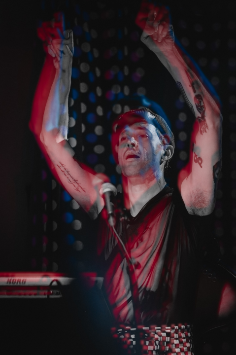 Post pankeri 'Algiers' energičnim koncertom 'shookirali' sinoć publiku u Šibeniku 