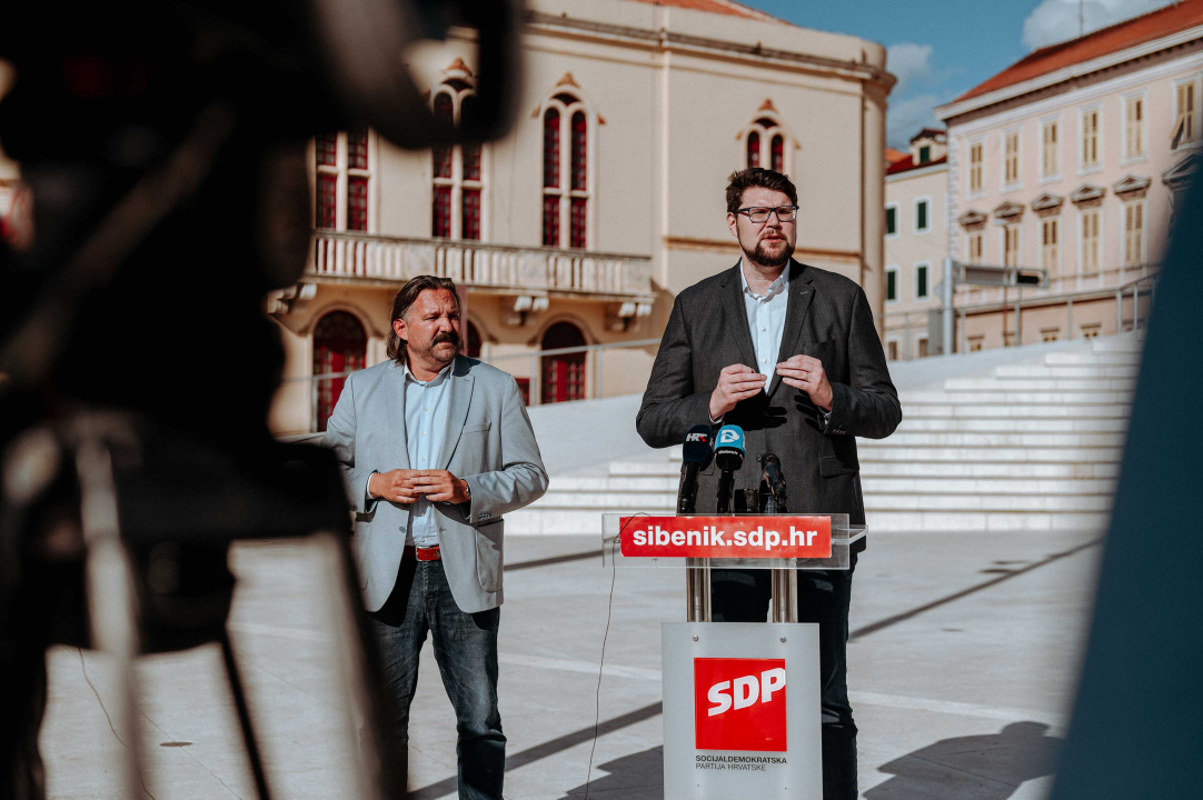 Restović i Grbin: Gradska uprava se potpuno pogubila, kakvu kvalitetu života građana žele?