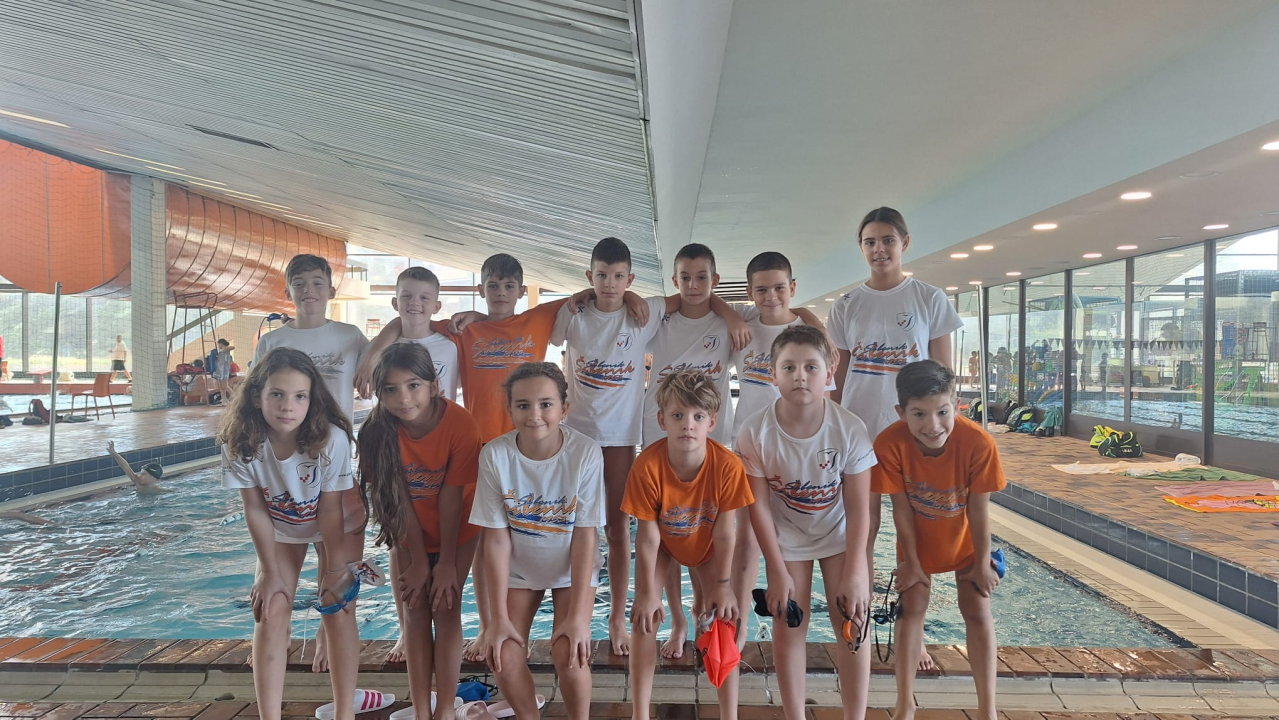 Mladi plivači Šibenika na tri mitinga došli do ukupno 11 medalja