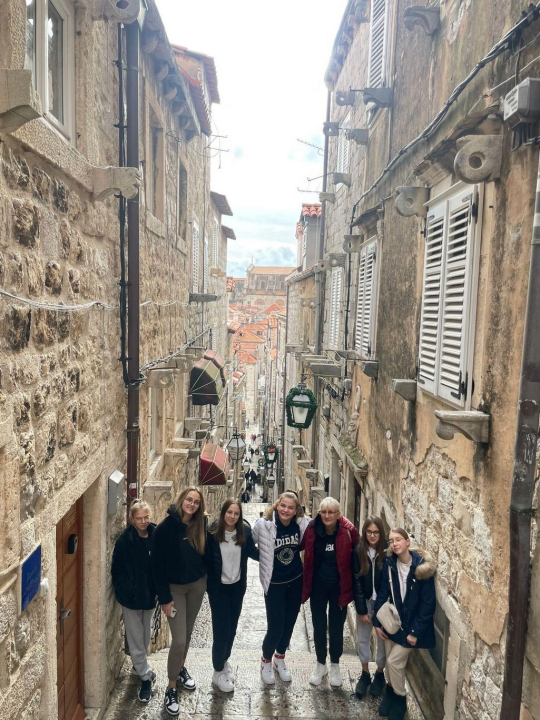 Članice Gimnastičkog kluba Šibenik-Dalmacije sjajne i ovog puta u Crnoj Gori