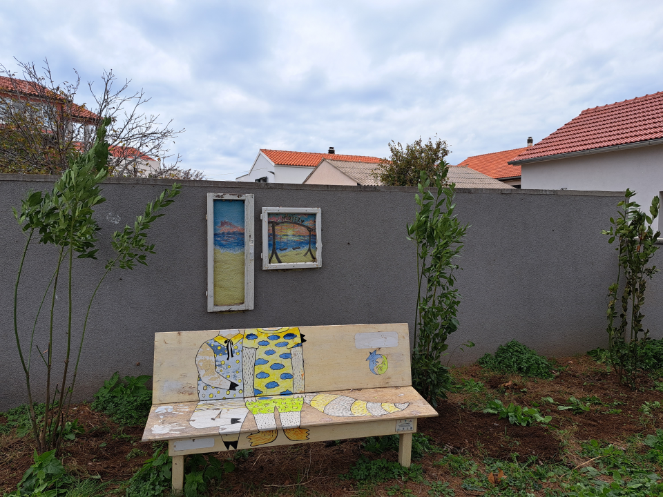 Dica sade više za stupanj niže: Murter je zeleniji za preko 200 stabala