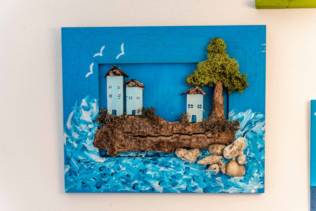 U Narančastoj zgradi otvorena izložba radova zatvorenika iz šibenskog, zadarskog i dubrovačkog zatvora 