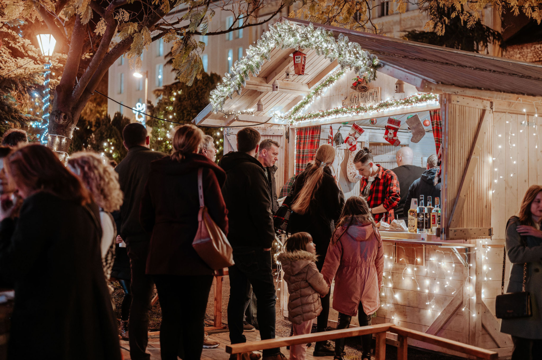 Pogledajte veliku FOTOGALERIJU sa sinoćnjeg otvorenja Adventure