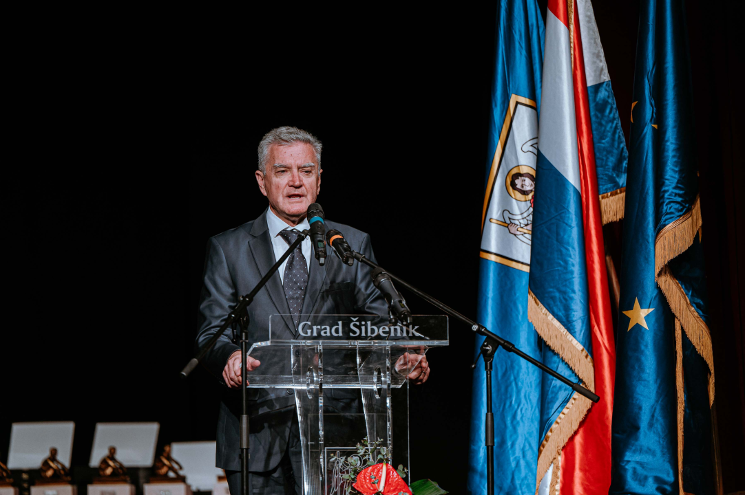 Veslači ušli u šibenski klub stogodišnjaka: ‘Svakog dana nešto za Krku’ 