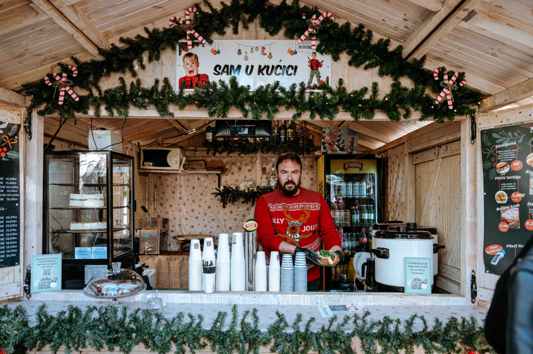 Fantastično smo jeli na Adventuri: Predstavljamo po dva jela sa svake kućice!