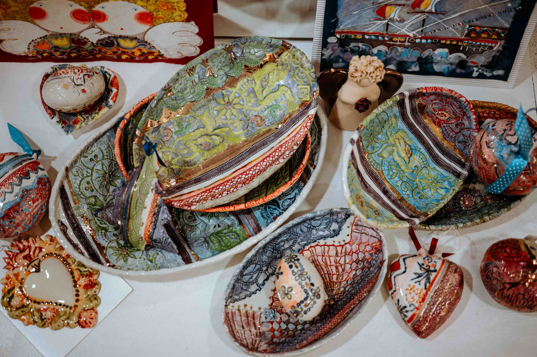 U Galeriji Juraj Dalmatinac potražite predivne unikatne poklone i umjetnine po odličnim cijenama 